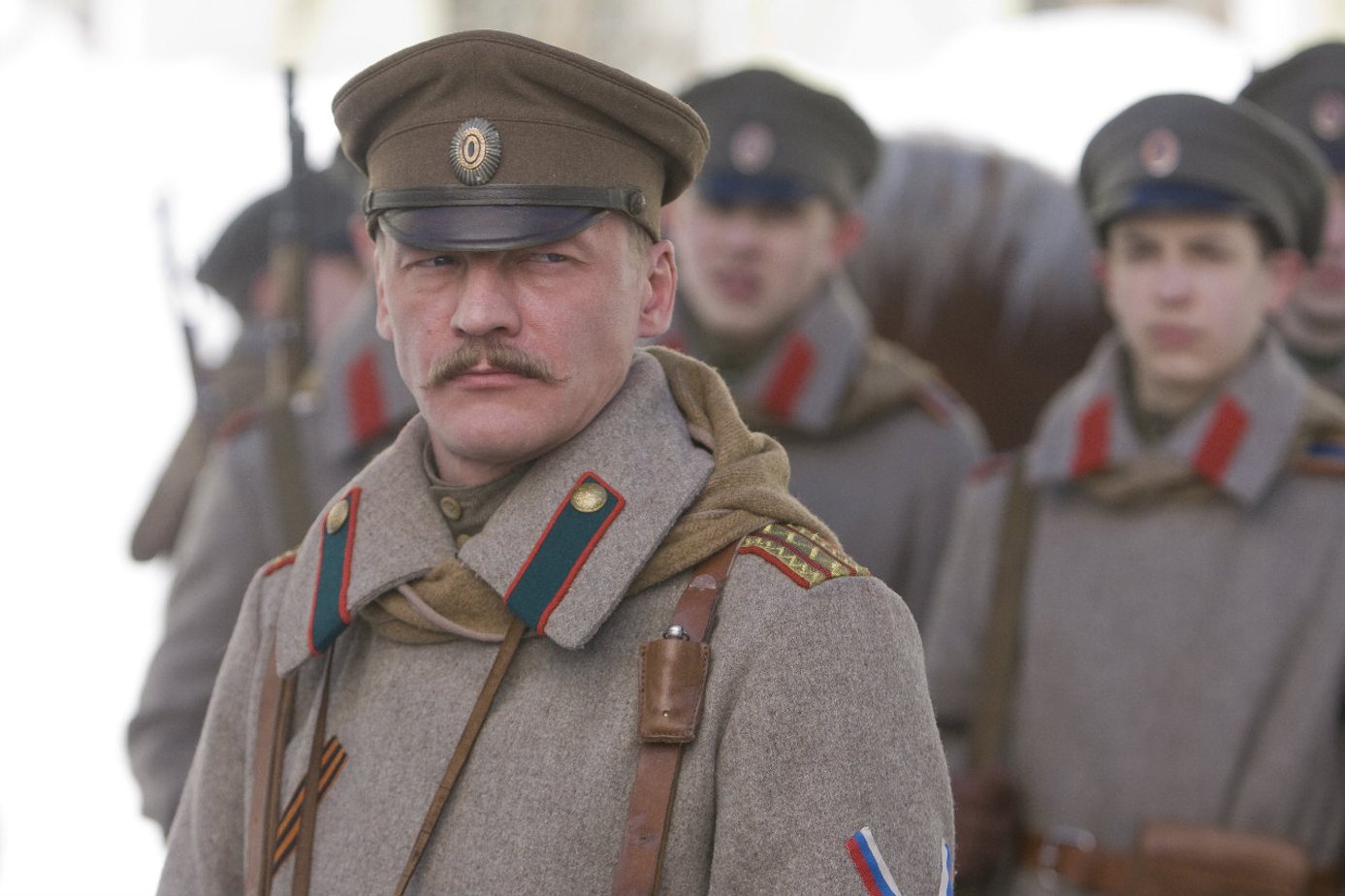 Алексей Серебряков в роли полковника Най-Турса в сериале «Белая гвардия» (2012)