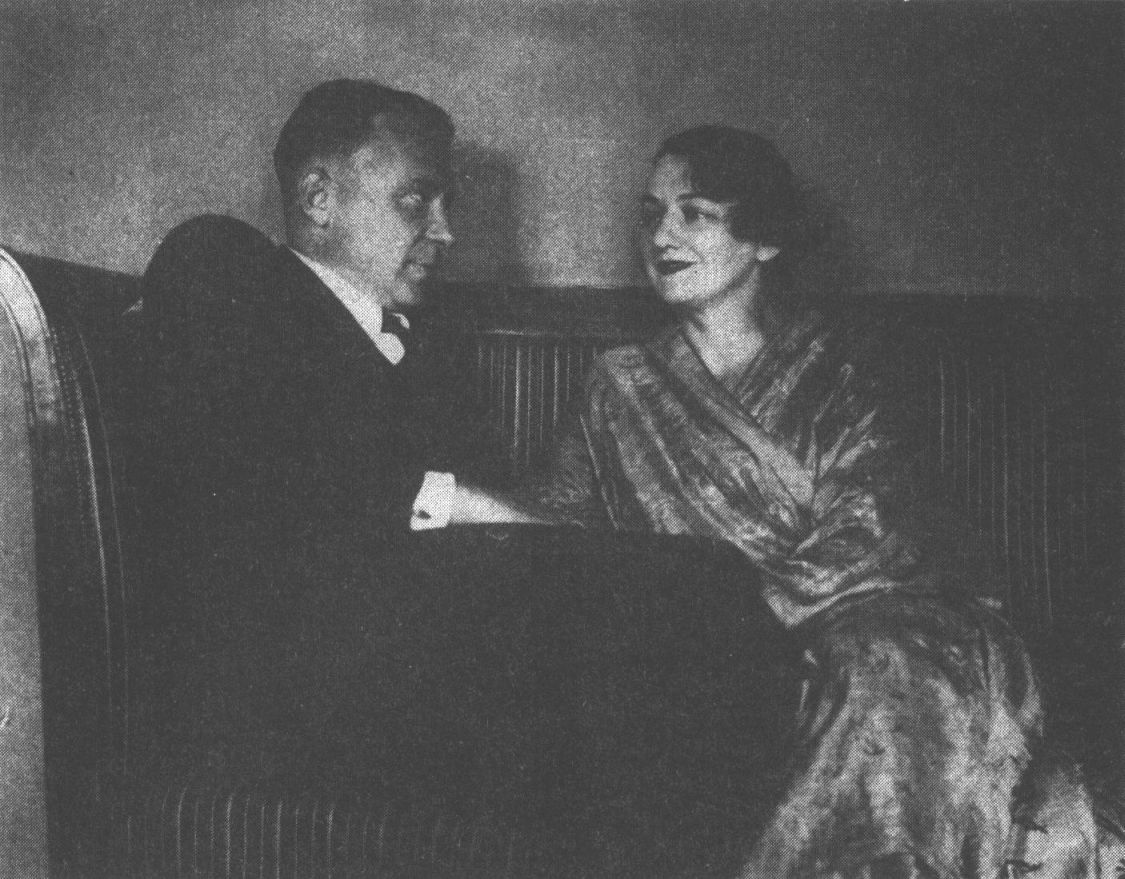 Михаил Булгаков и Елена Сергеевна. 1935 г.