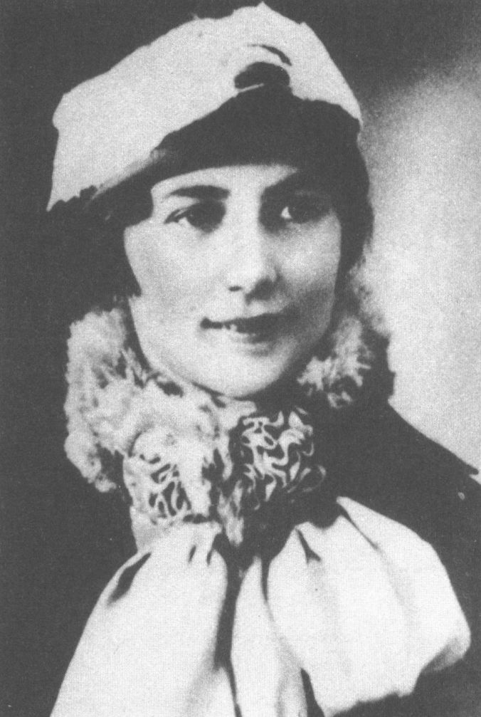 Л.Е. Белозерская, жена М.А. Булгакова в 1924—1932 гг. 1914 г.