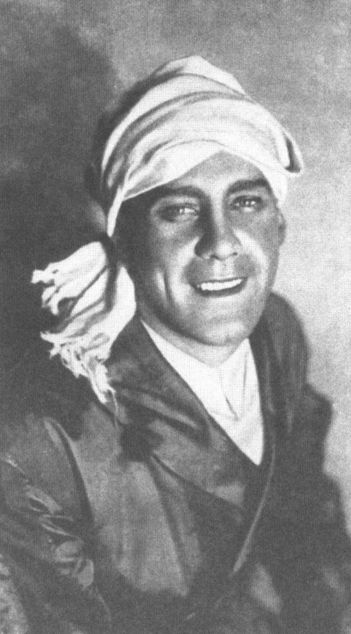 Борис Добронравов в роли Мышлаевского в спектакле «Дни Турбиных» (1926)