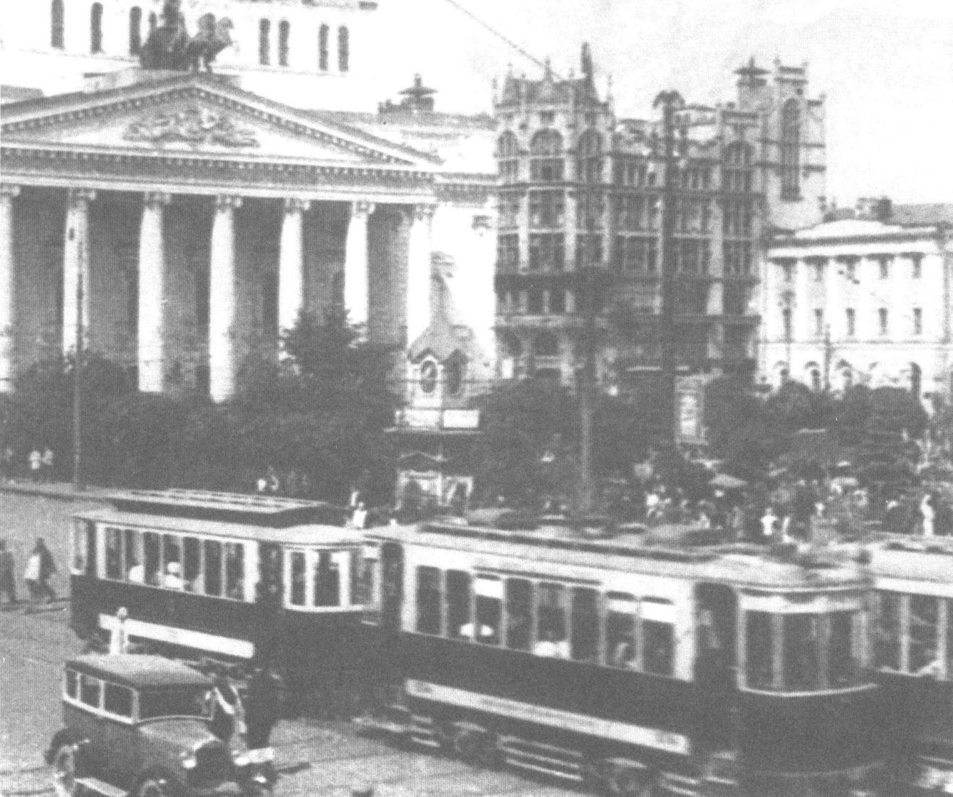 Москва. Театральная площадь. 1930-е гг.