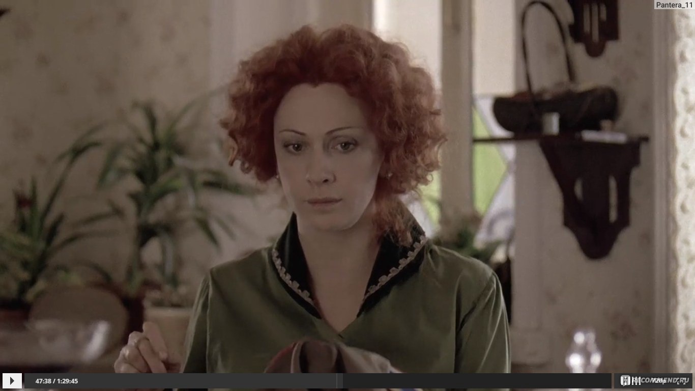 Ксения Раппопорт в роли Елены Турбиной в сериале «Белая гвардия» (2012)