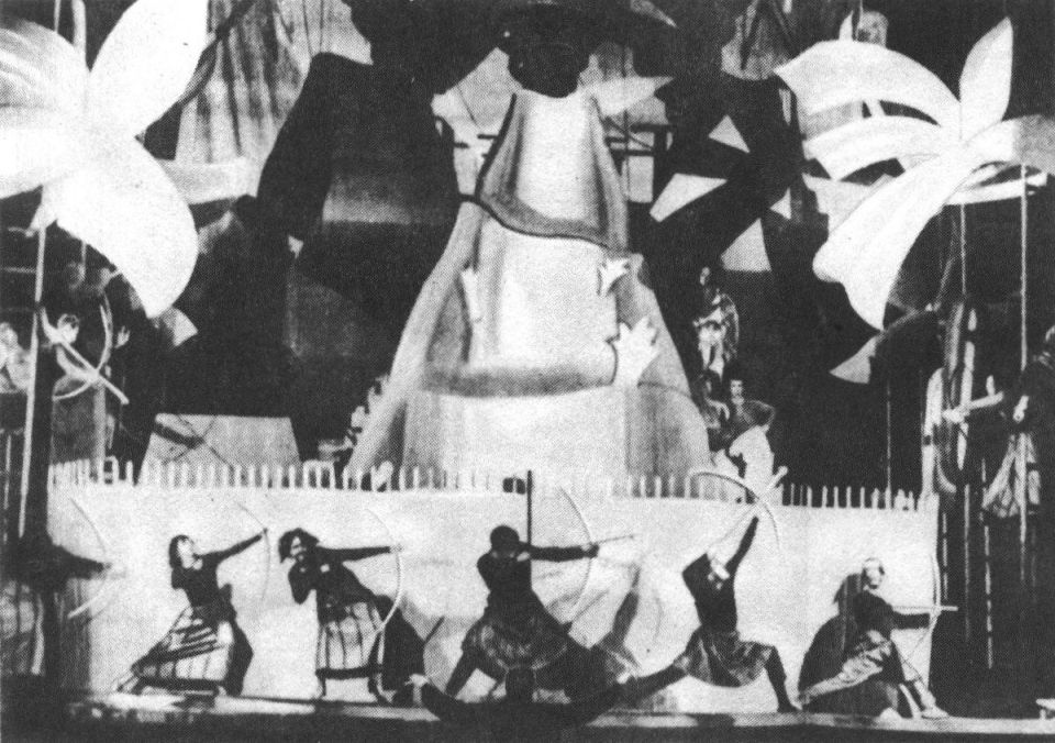 Сцена из спектакля «Багровый остров». Камерный театр. 1928 г.