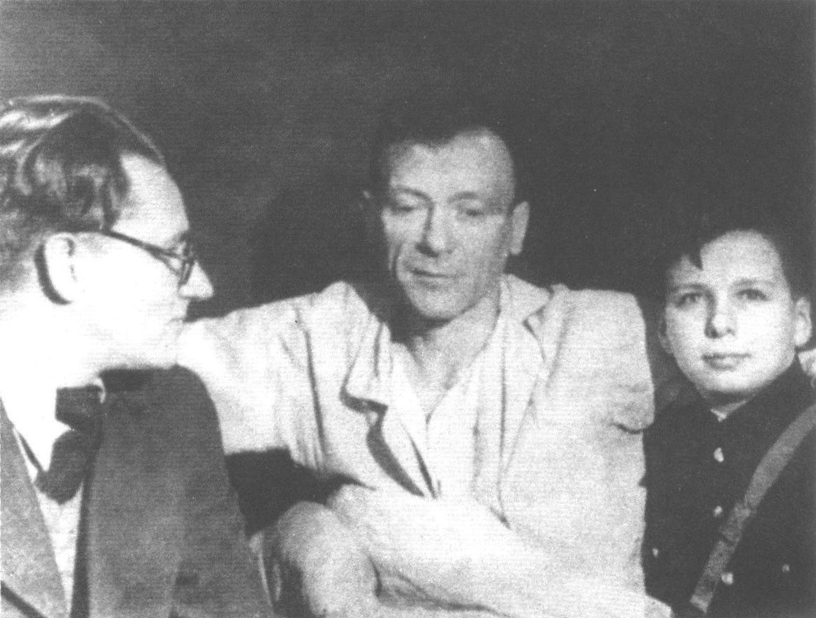С. Ермолинский, М. Булгаков и С. Шиловский. 1940 г.