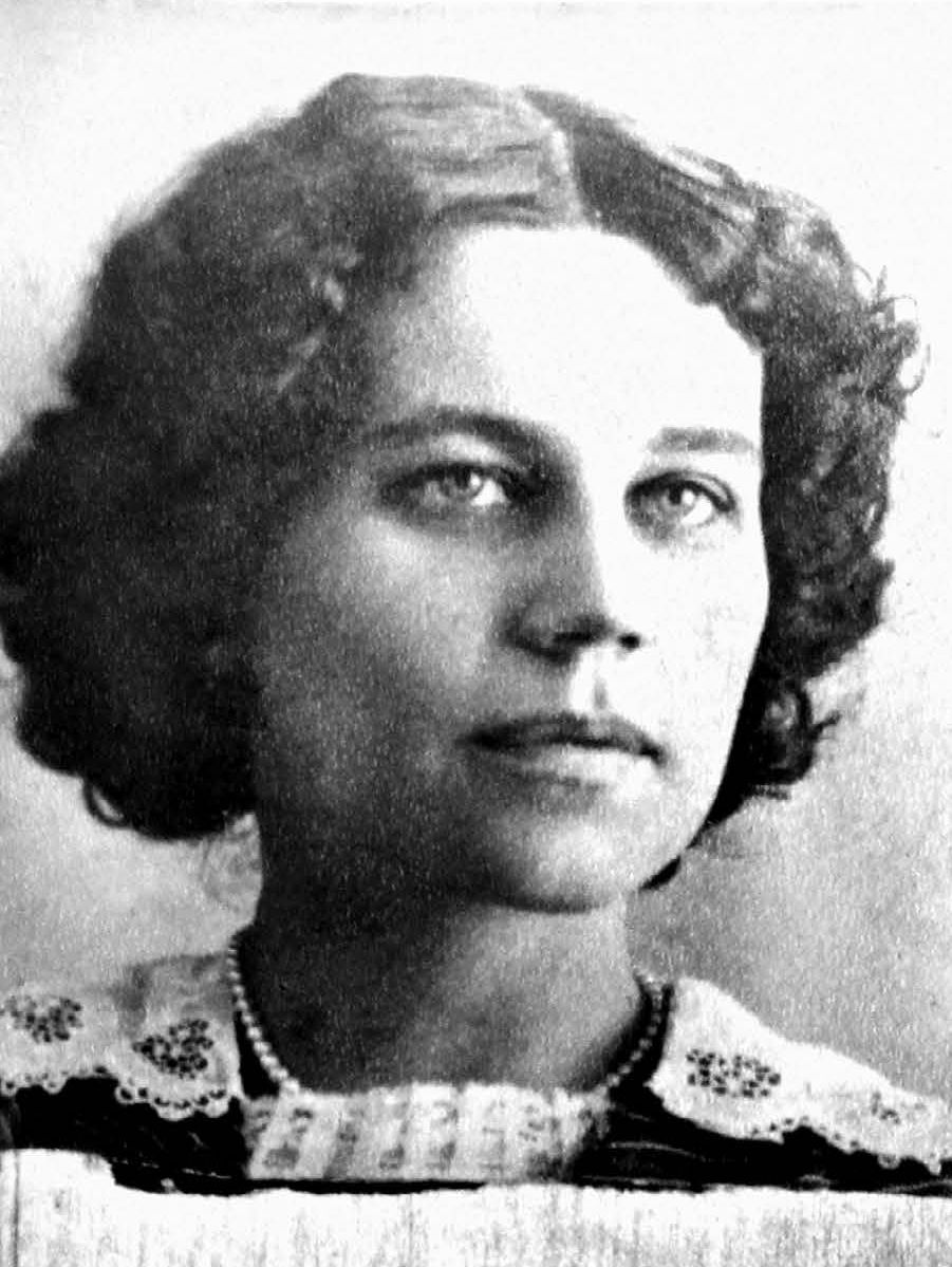 Татьяна Николаевна Лаппа (Тася) — первая жена М. Булгакова, 1913 г.