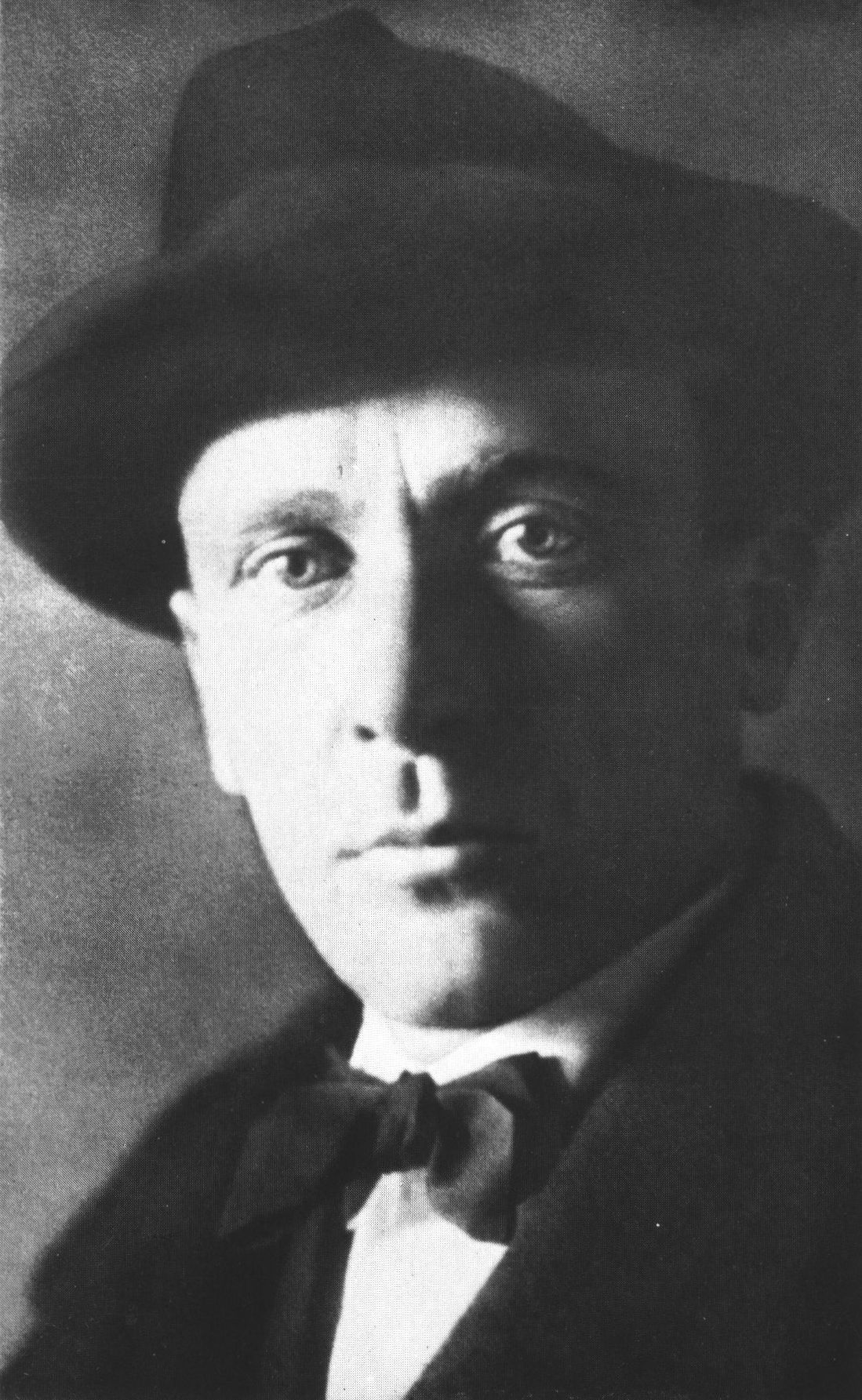 М.А. Булгаков в 1928 г. в зените театральной славы