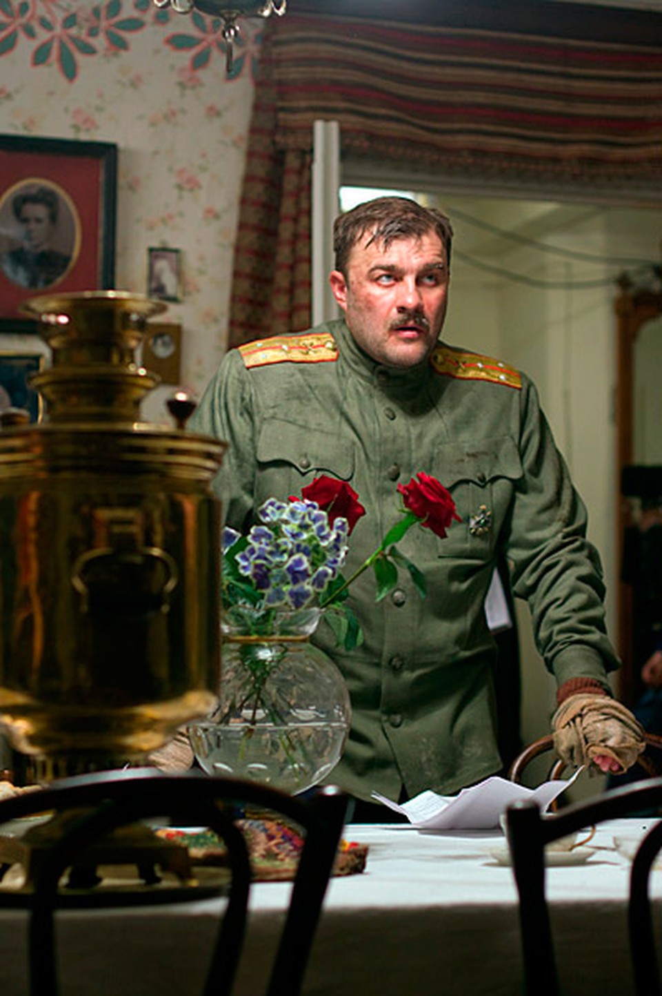 Михаил Пореченков в роли Мышлаевского в сериале «Белая гвардия» (2012)