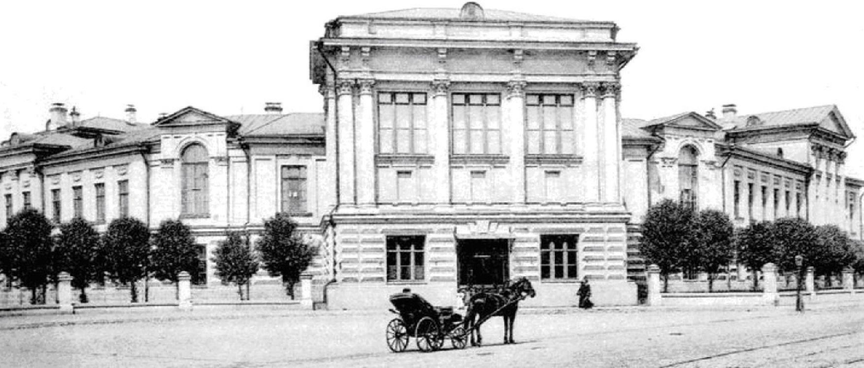 1907 г. Клиника кожных и венерических заболеваний напротив дома Решетниковых