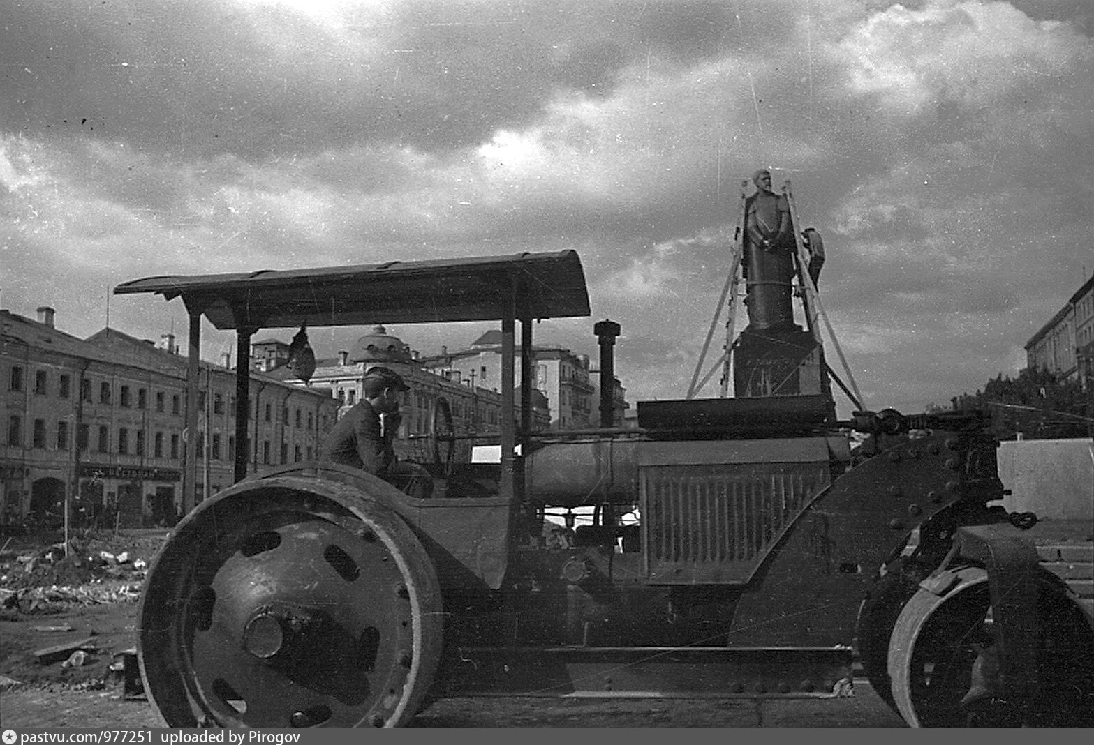 Памятник Тимирязеву, 1941 г.
