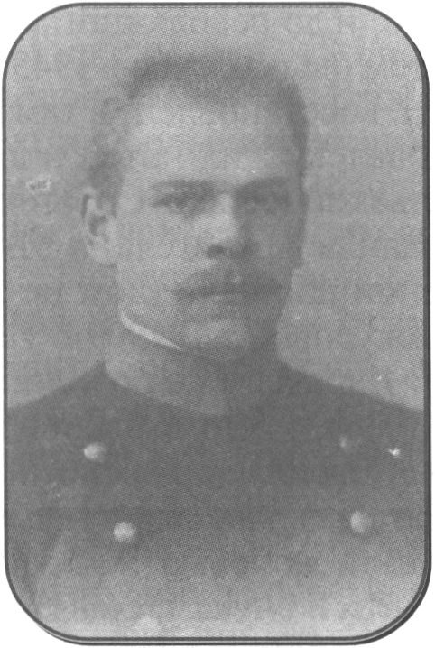 Болмасов Николай Николаевич (средний). 1900-е гг. (Архив А.Е. Чекуровой)