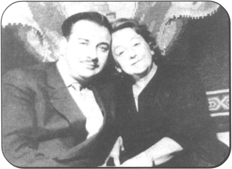 Булгакова Елена Сергеевна с сыном Сергеем Шиловским. 1961 г. (Архив Ю.М. Кривоносова)