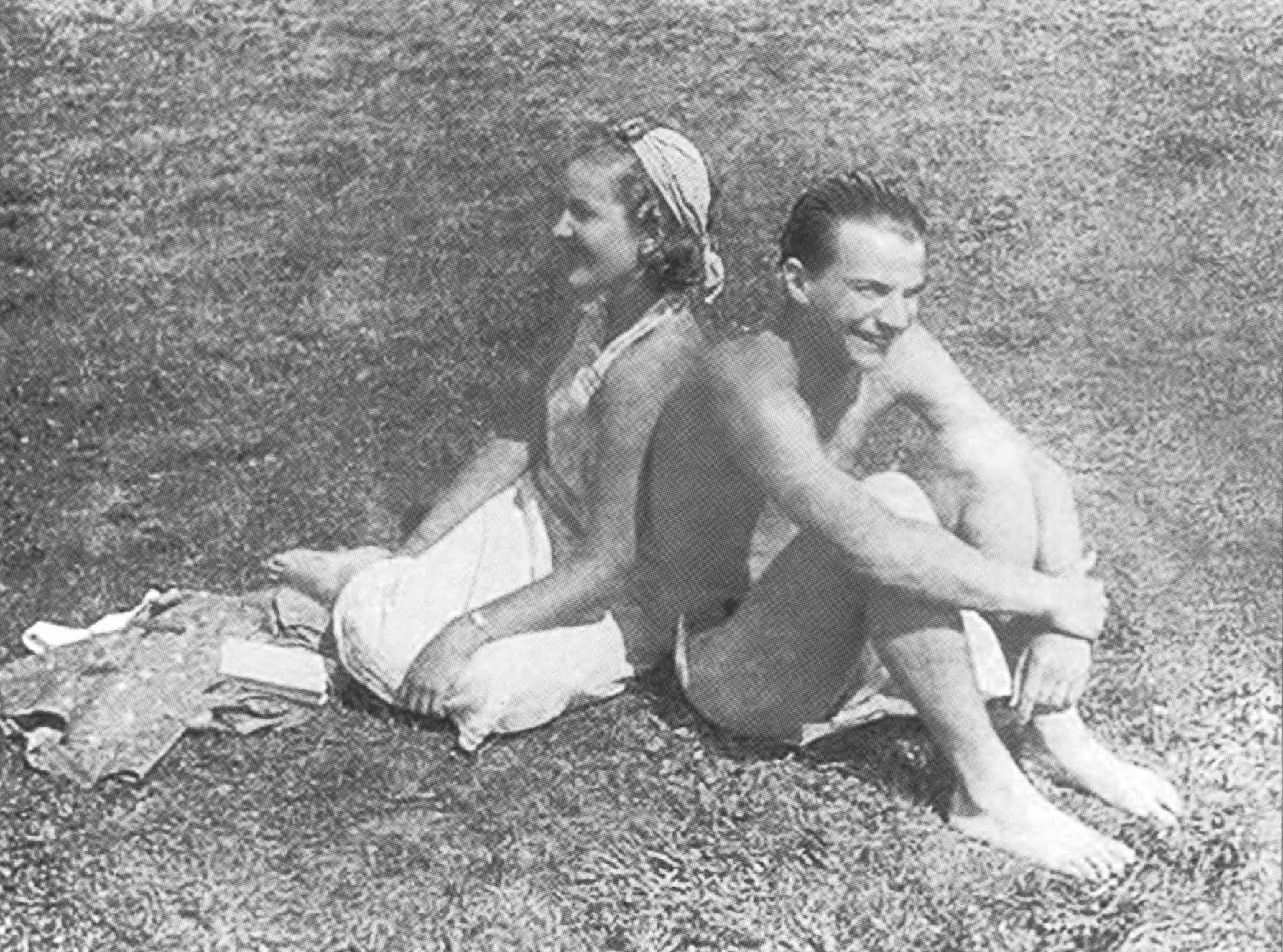 Дзидра и Женя Шиловский. 1940 год