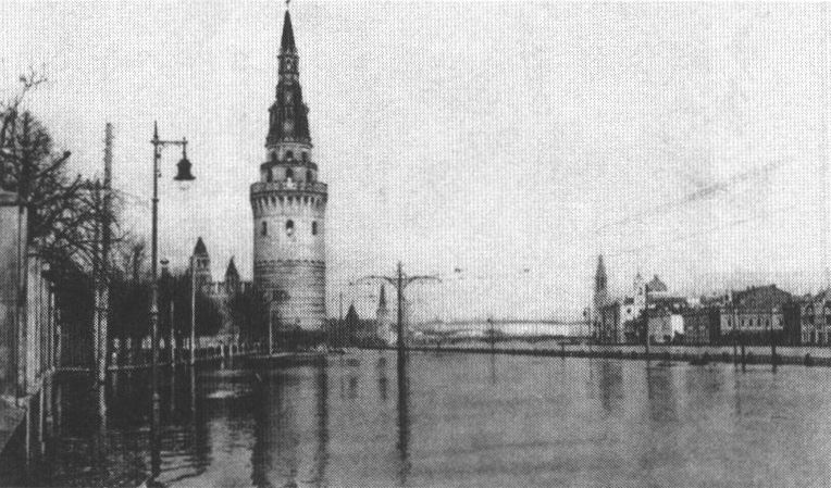 Наводнение 1928 на Кремлевской набережной