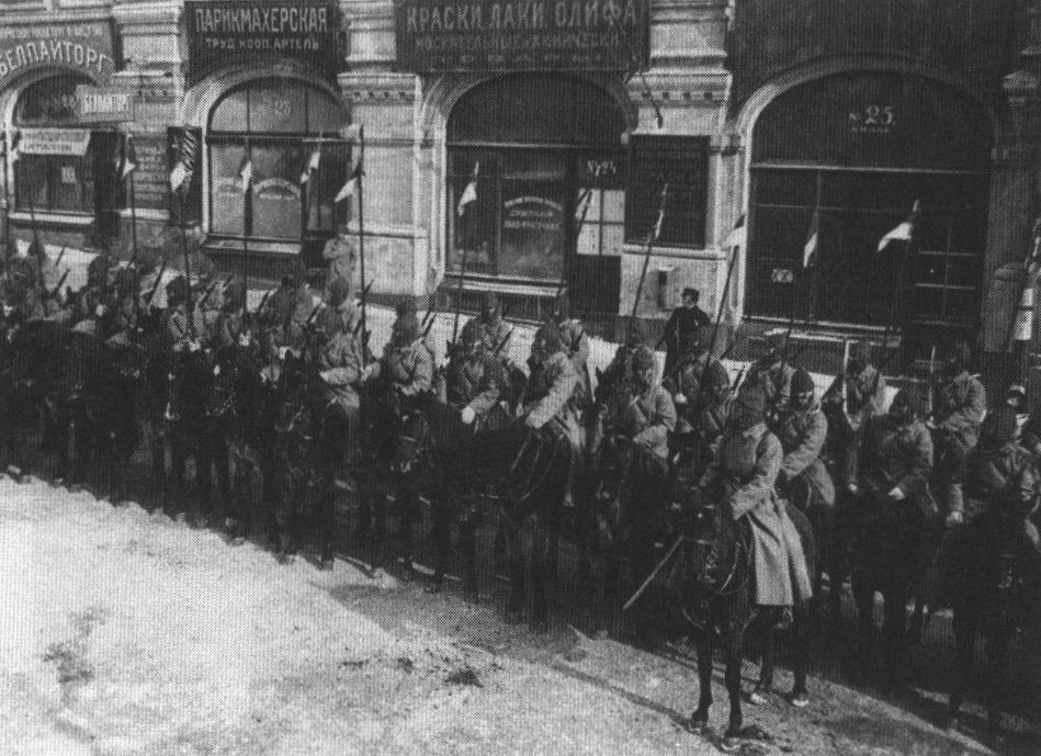 Бойцы Первой конной армии во время парада на Красной площади. Фото 1924